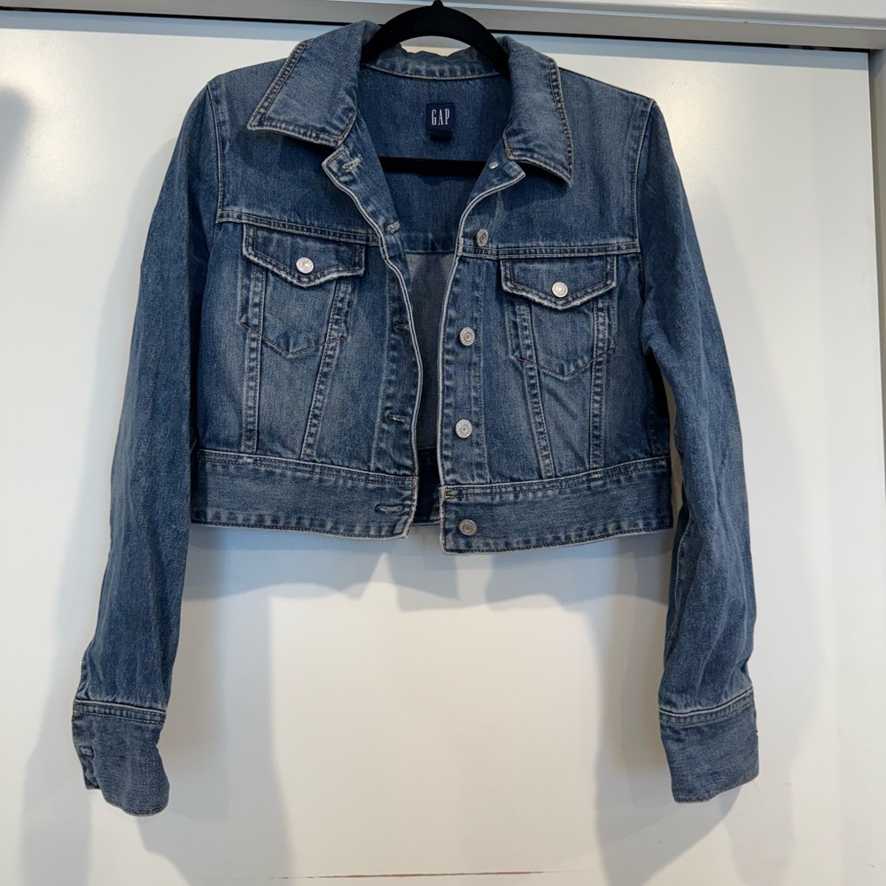 GAP Women's Classic Blue Jean Jacket